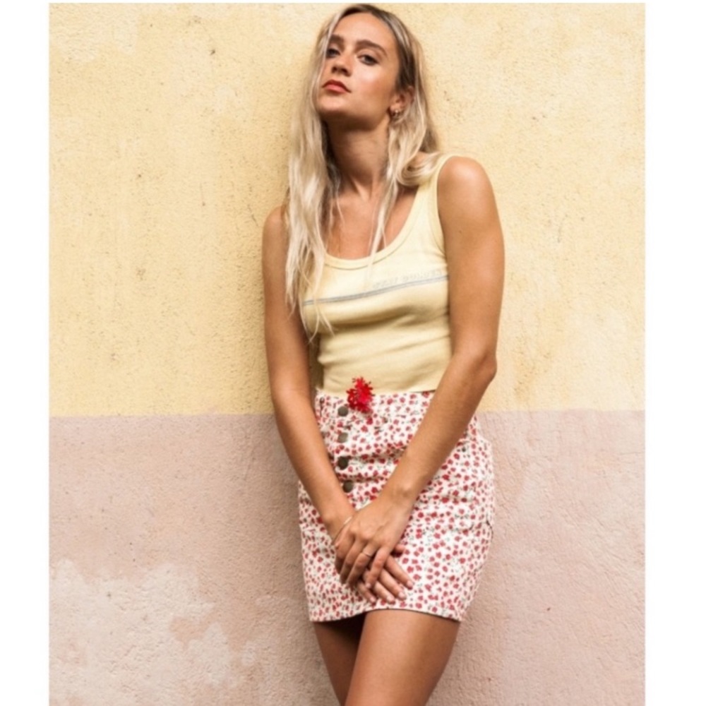 Billabong 🌹 Floral Denim Mini Skirt